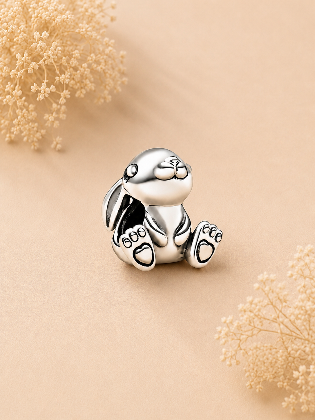 Lunéa Bunny Charm
