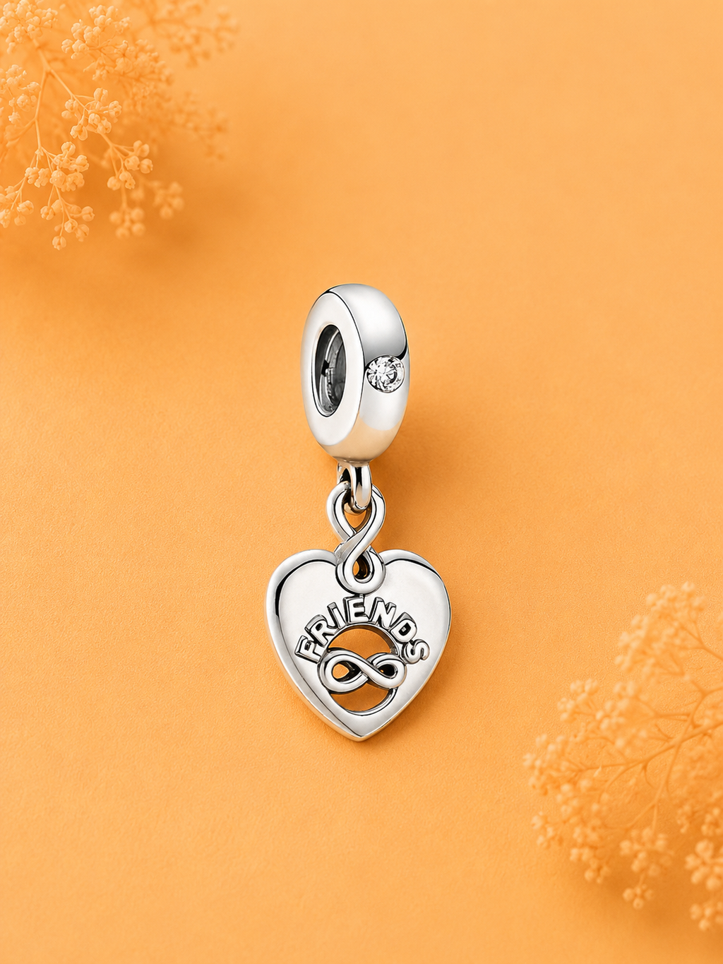 Lunéa Friends Charm